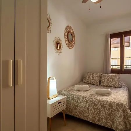 Appartement 3 Bedroom Apartment, 150m From