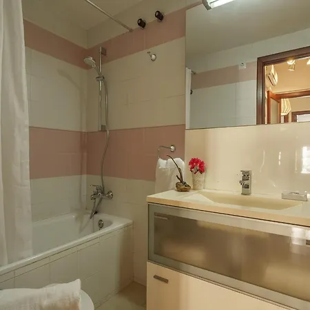 3 Bedroom Apartment, 150m From Lägenhet Port de Alcudia (Mallorca)