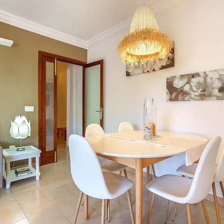 3 Bedroom Apartment, 150m From * Port de Alcudia (Mallorca)