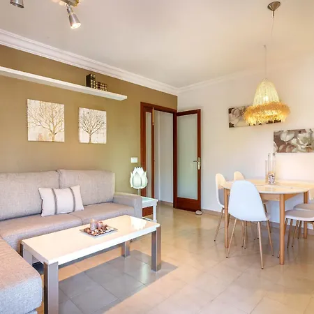 3 Bedroom Apartment, 150m From Port de Alcudia (Mallorca)
